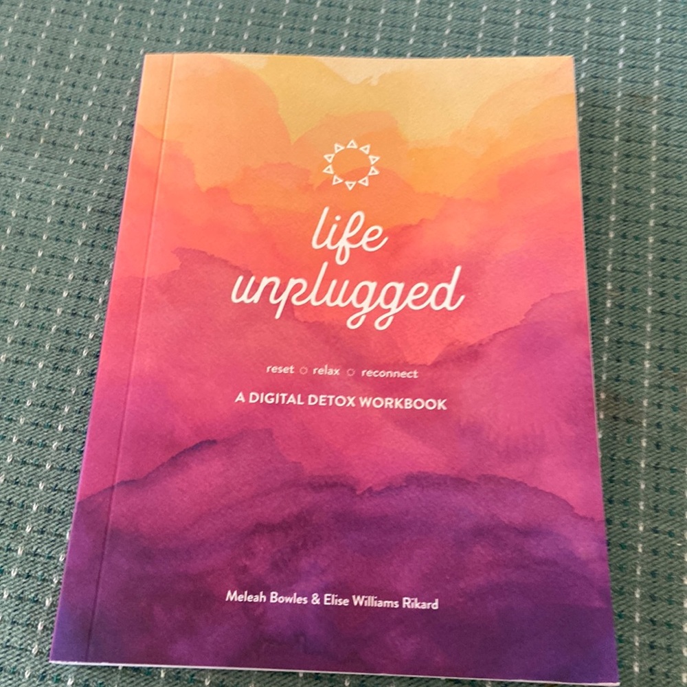 2/$15 NWT Life Unplugged workbook
